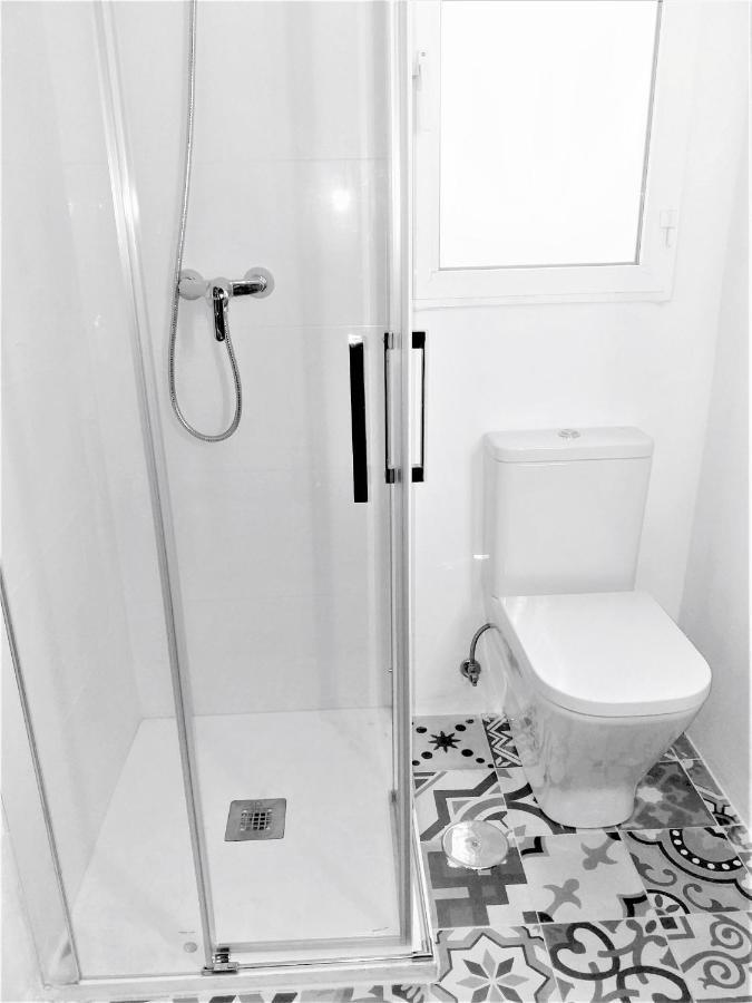 Large Apartment With Large And Sunny Terrace - Garden & Outdoor Gym , Alicante Center 외부 사진