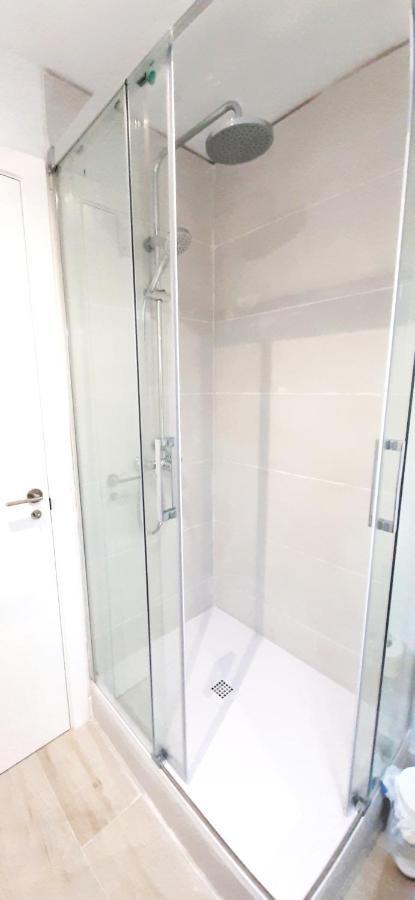 Large Apartment With Large And Sunny Terrace - Garden & Outdoor Gym , Alicante Center 외부 사진